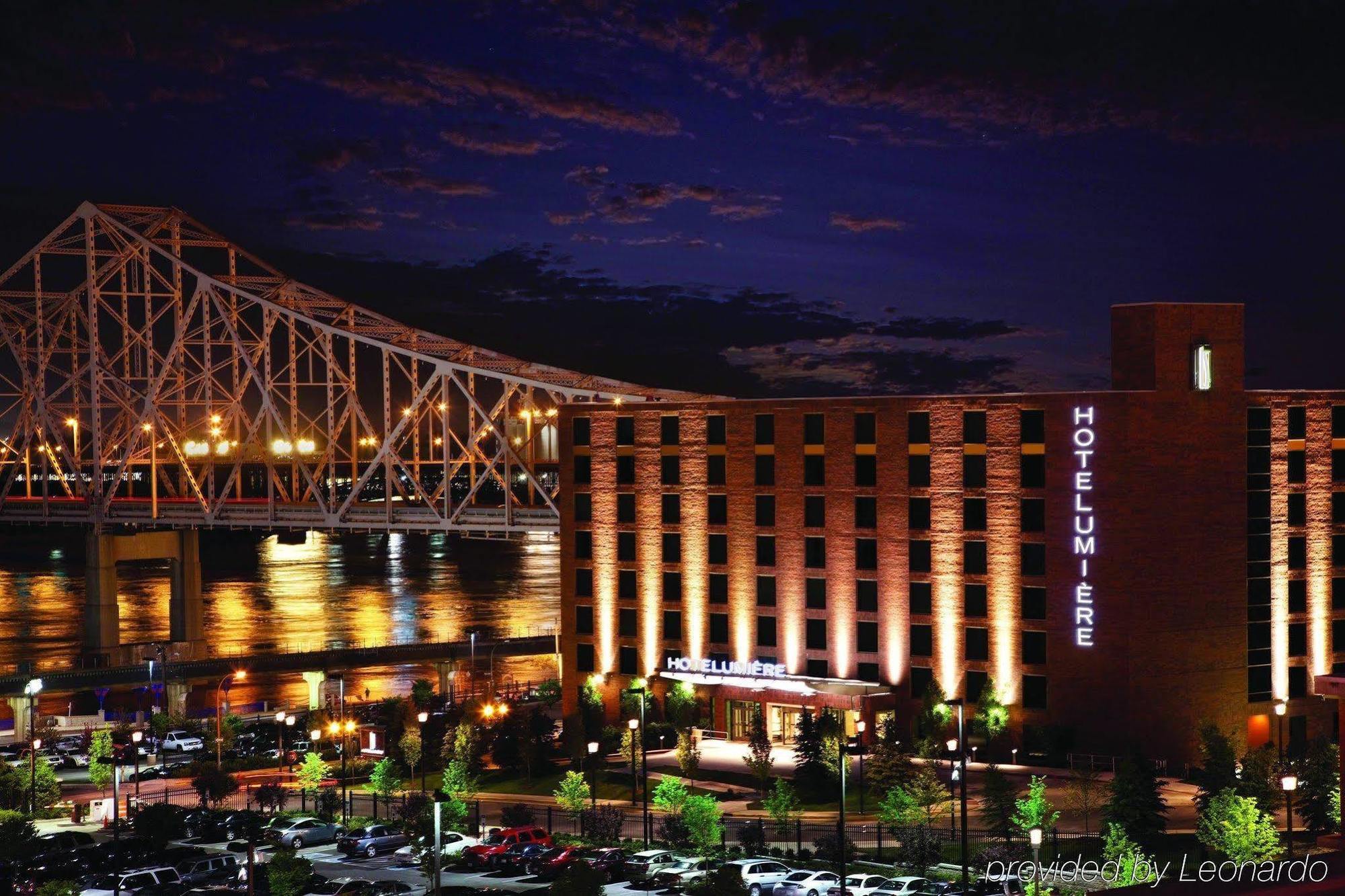 Hotelumiere At The Arch Saint Louis Exterior photo